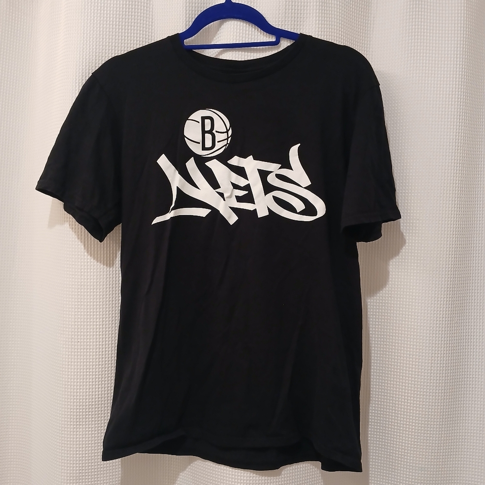 BROOKLYN NETS STADIUM GIVEAWAY TSHIRT ADULT MEDIUM